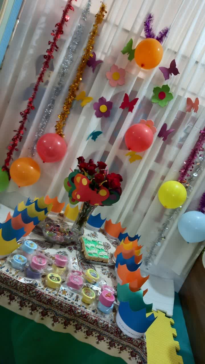 کودکستان شکوفه های شادی