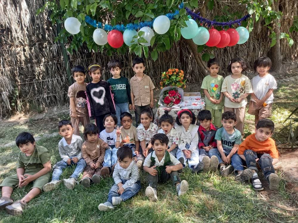 جشن روز معلم در پارک